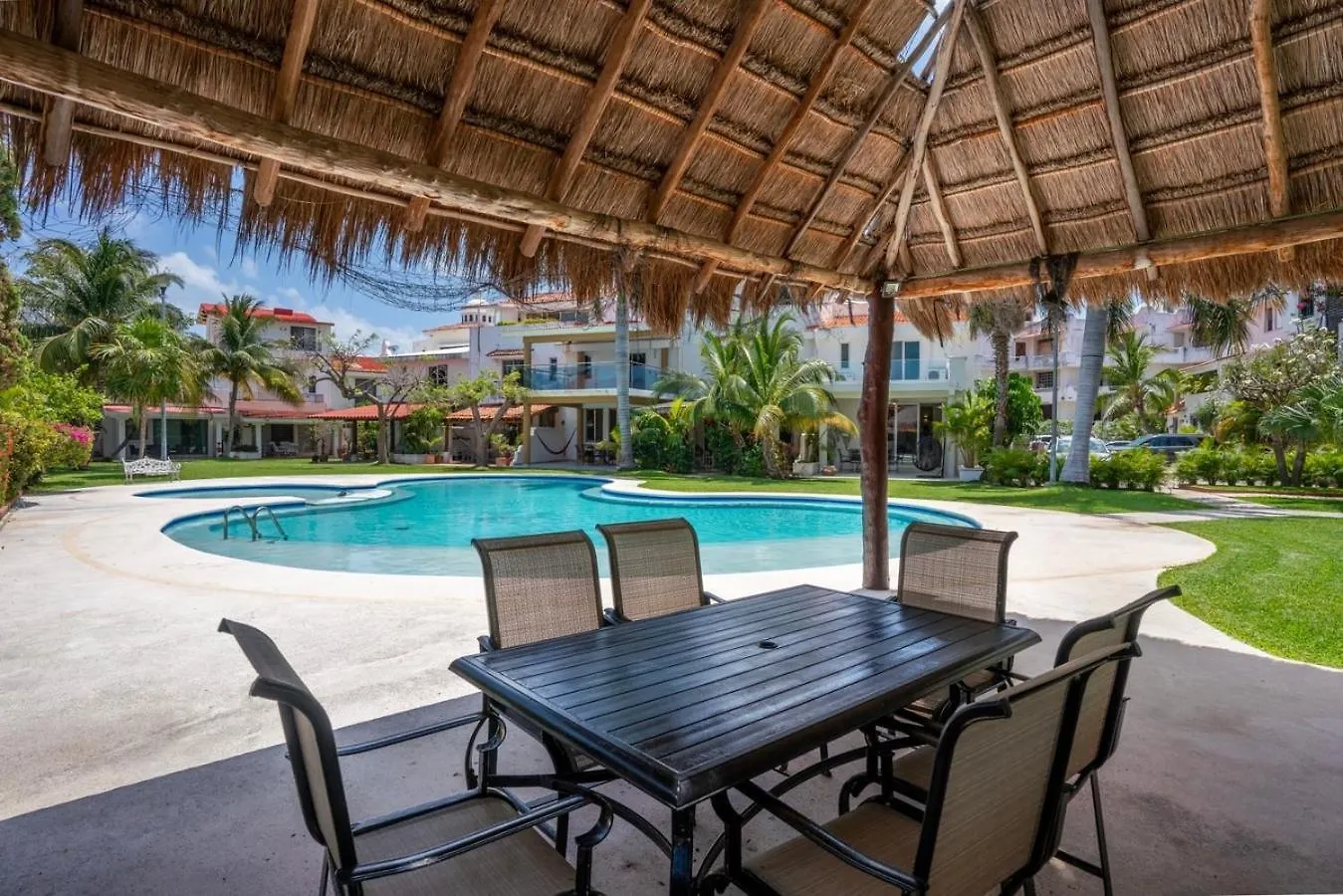 Holiday home 3Br Modern House W/ Pool And Great Location! Villa Cancun