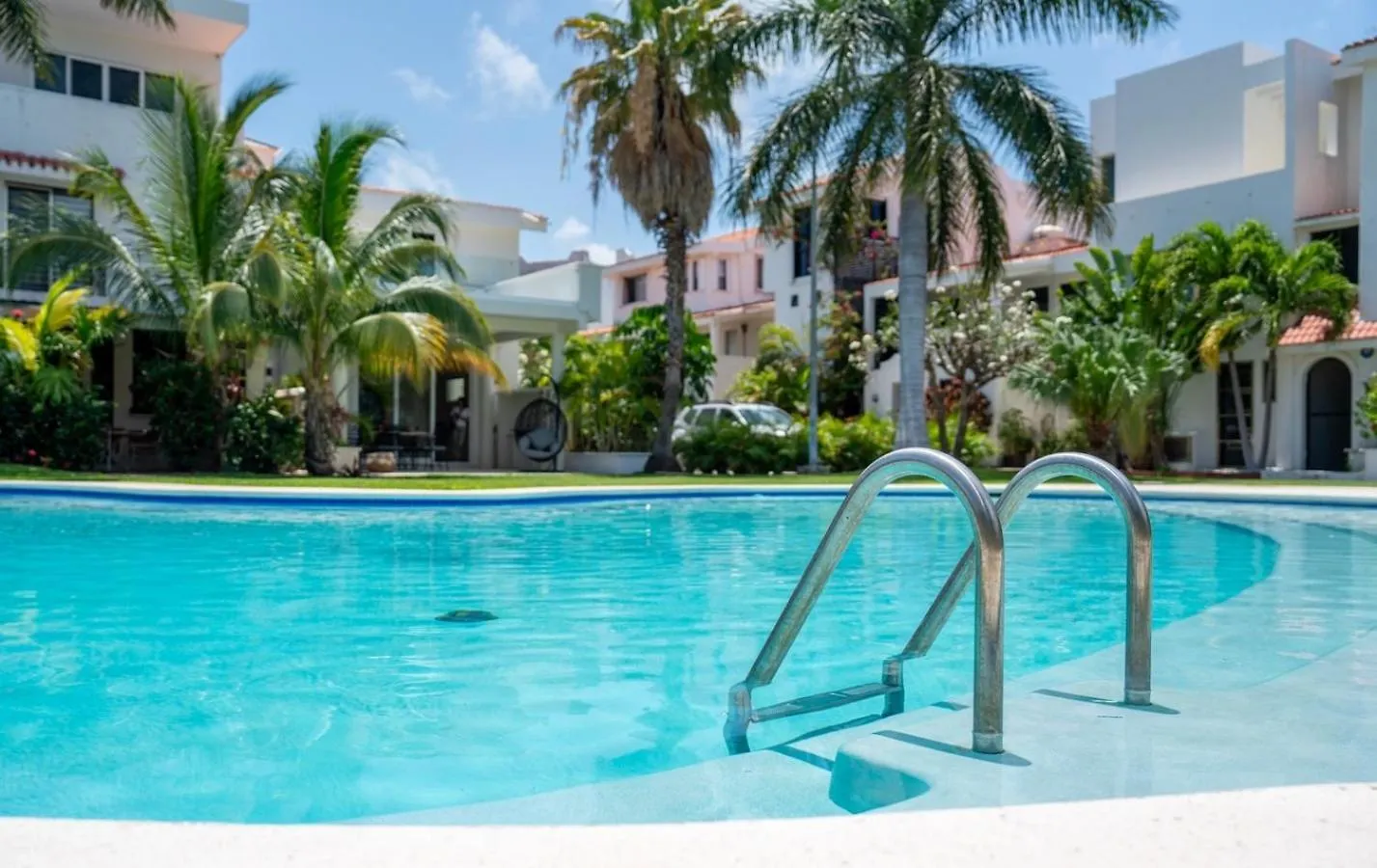 Holiday home 3Br Modern House W/ Pool And Great Location! Villa Cancun